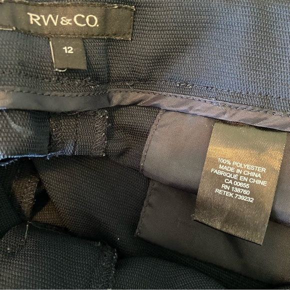 RW&CO. Midnight Black Shorts - Picture 5 of 5